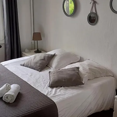 Isigny Omaha Holiday home Saint-Germain-du-Pert